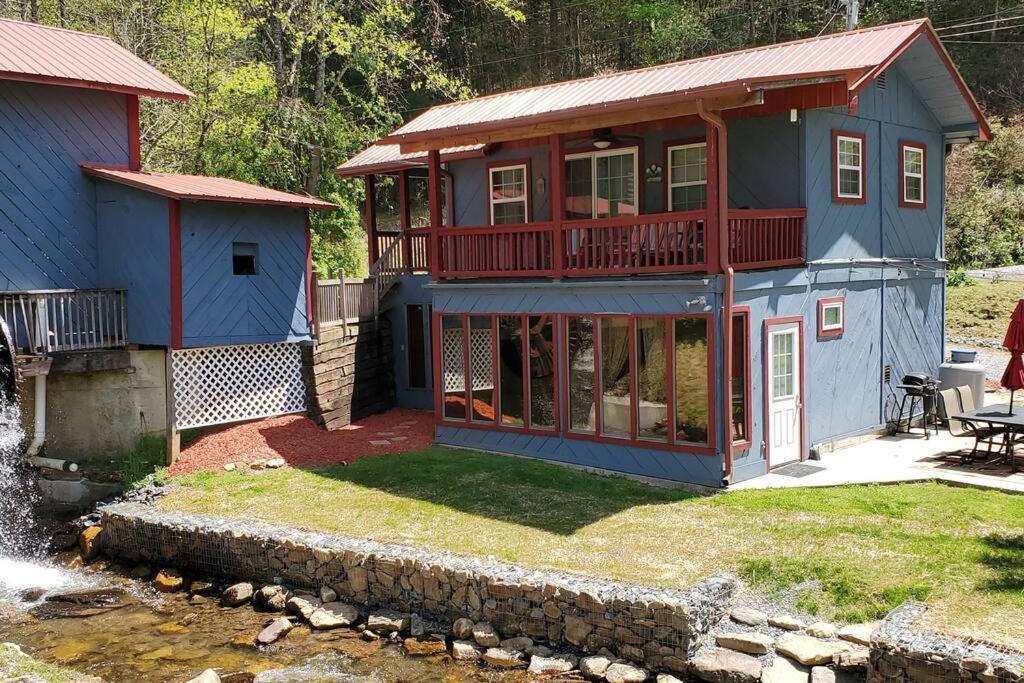 Waterwheel Cabin By The Creek Мерфи Экстерьер фото