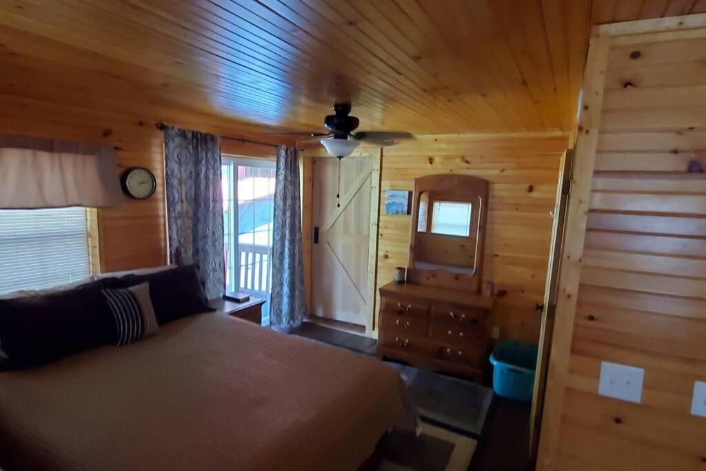 Waterwheel Cabin By The Creek Мерфи Экстерьер фото
